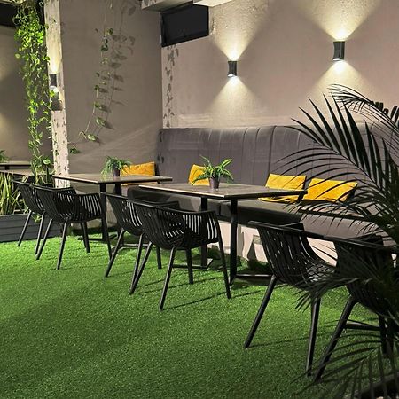 4 Sur Hotel Меделин Екстериор снимка