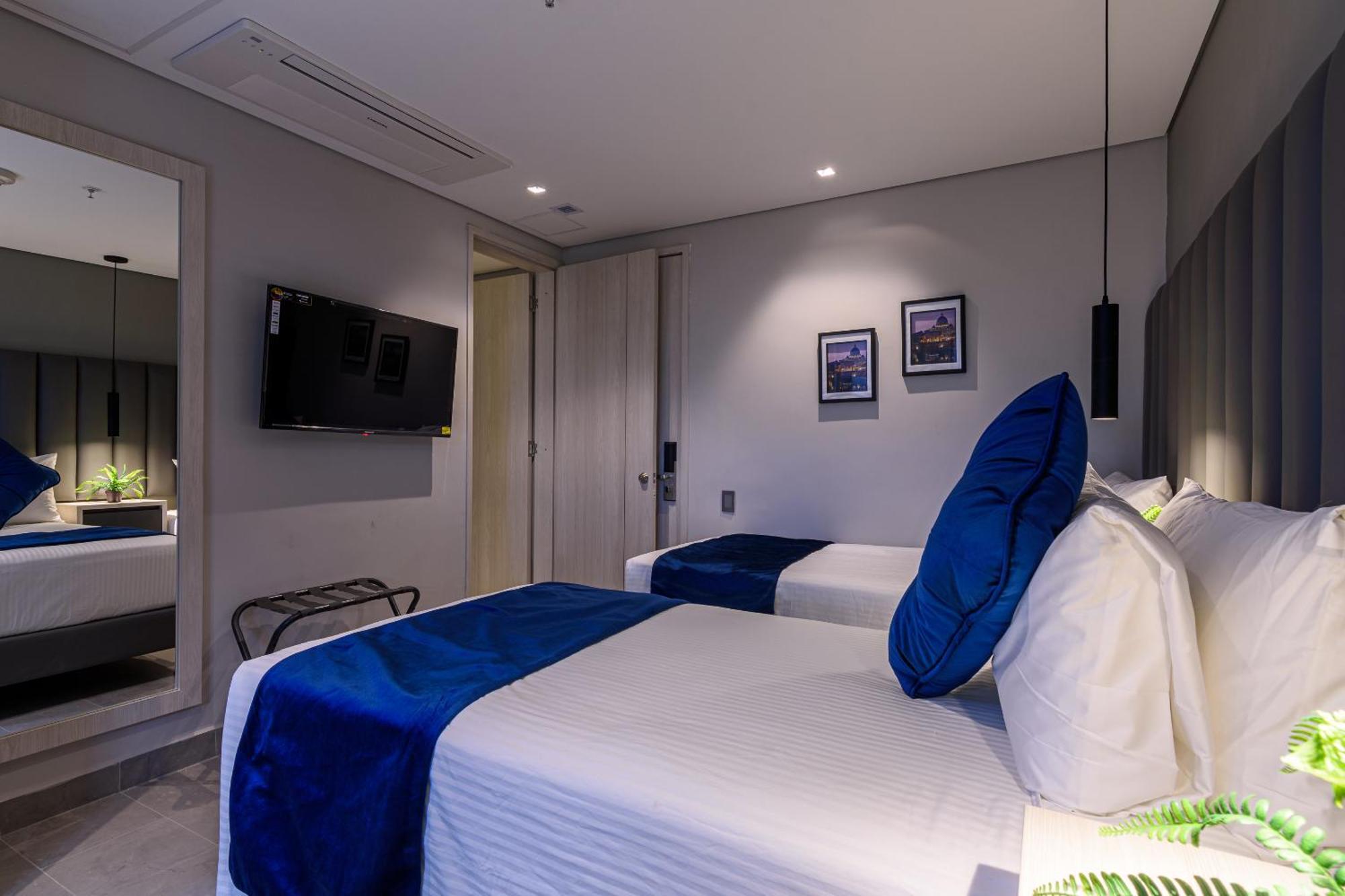 4 Sur Hotel Меделин Екстериор снимка
