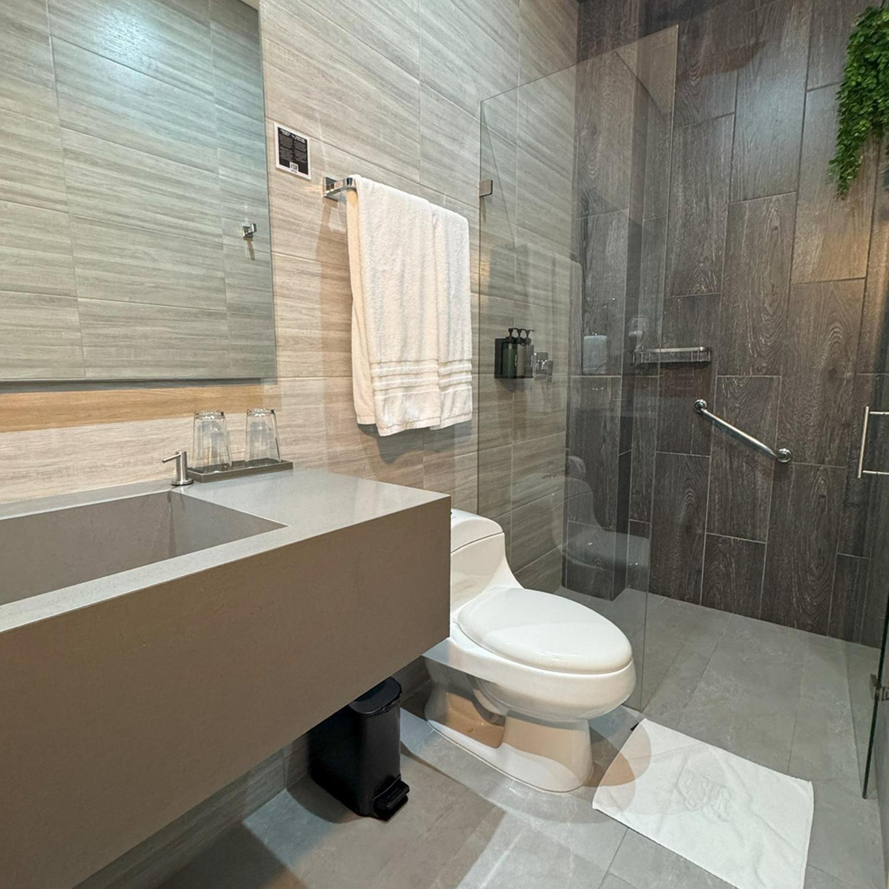 4 Sur Hotel Меделин Екстериор снимка